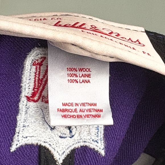 Mitchell & Ness Minnesota Vikings 2 Tone Fitted Hat Cap NFL 7 1/4 - Picture 9 of 9